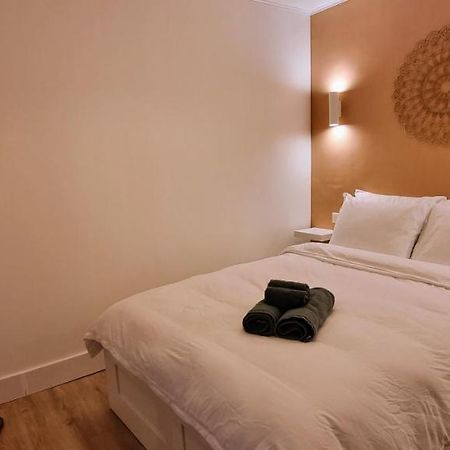 Charming Appartement In Vieux Ница Екстериор снимка
