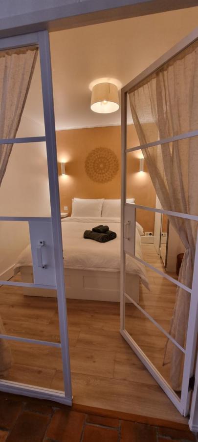 Charming Appartement In Vieux Ница Екстериор снимка